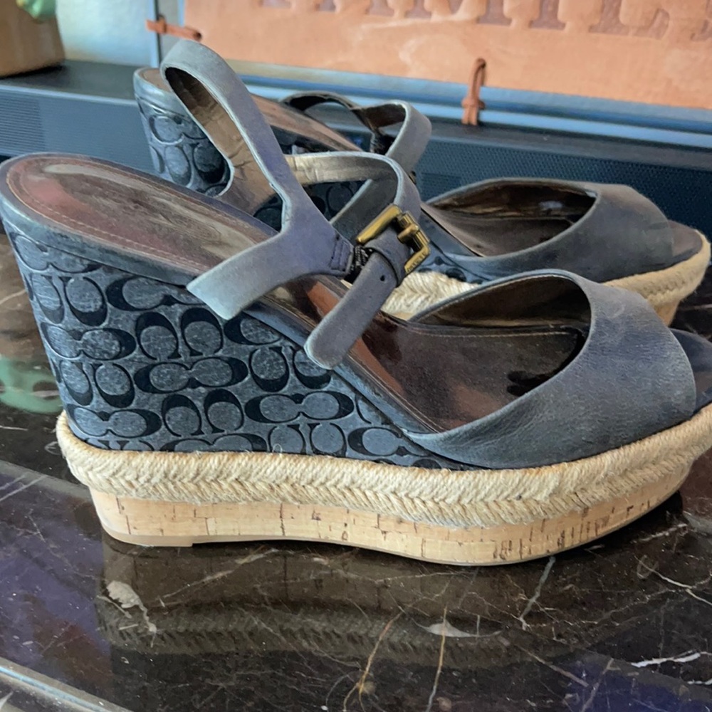 Coach wedges 9 (no box)